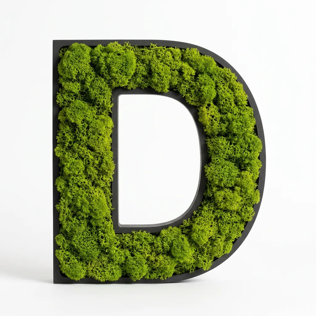 Moos-Buchstabe D